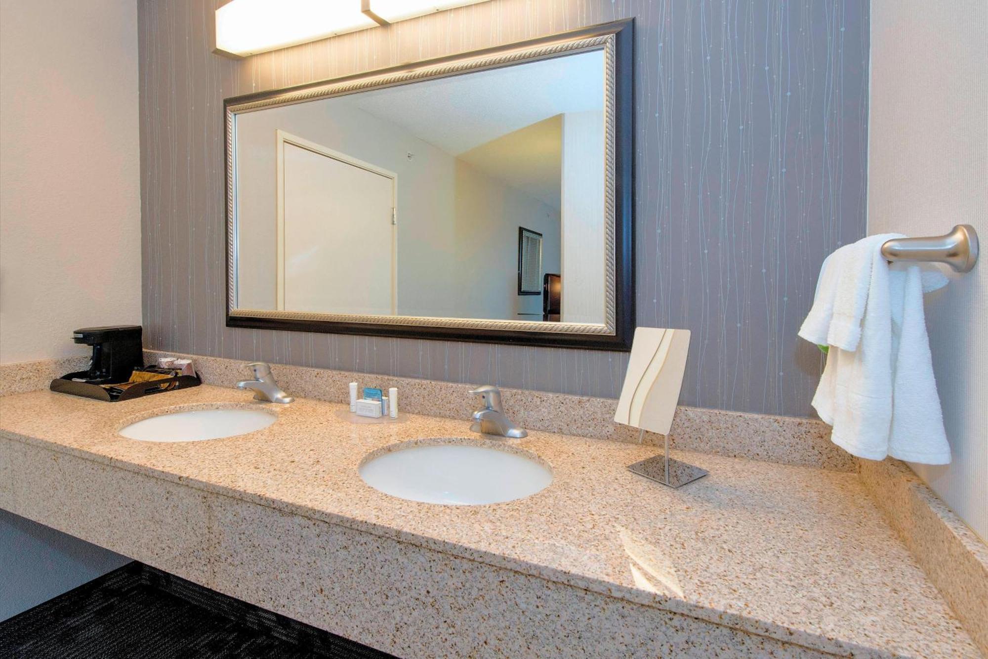 Courtyard By Marriott Montgomery Prattville Exterior foto